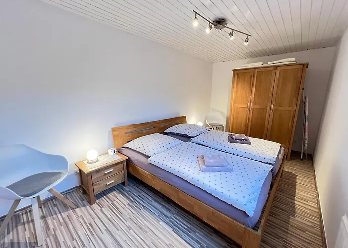 Am Gruenenplatz 63 *