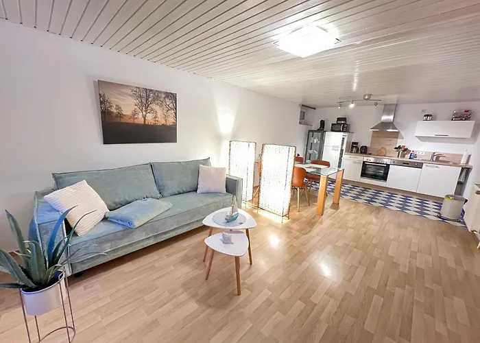 Am Gruenenplatz 63 *